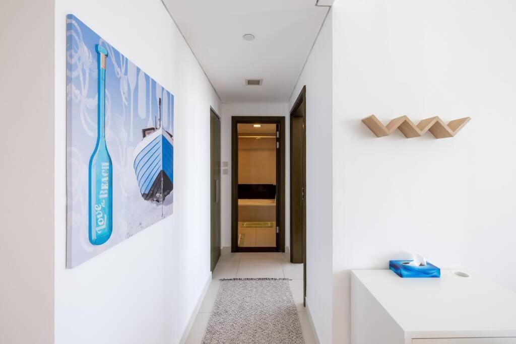 Xanadubai Loft Tower - Your Away From In Downtown Dubai! Apartment *