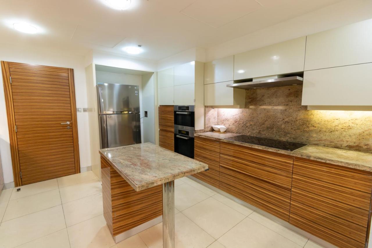 Apartment Elan Suites 5 Bedrooms Penthouse With Panoramic Sea Views Dubai