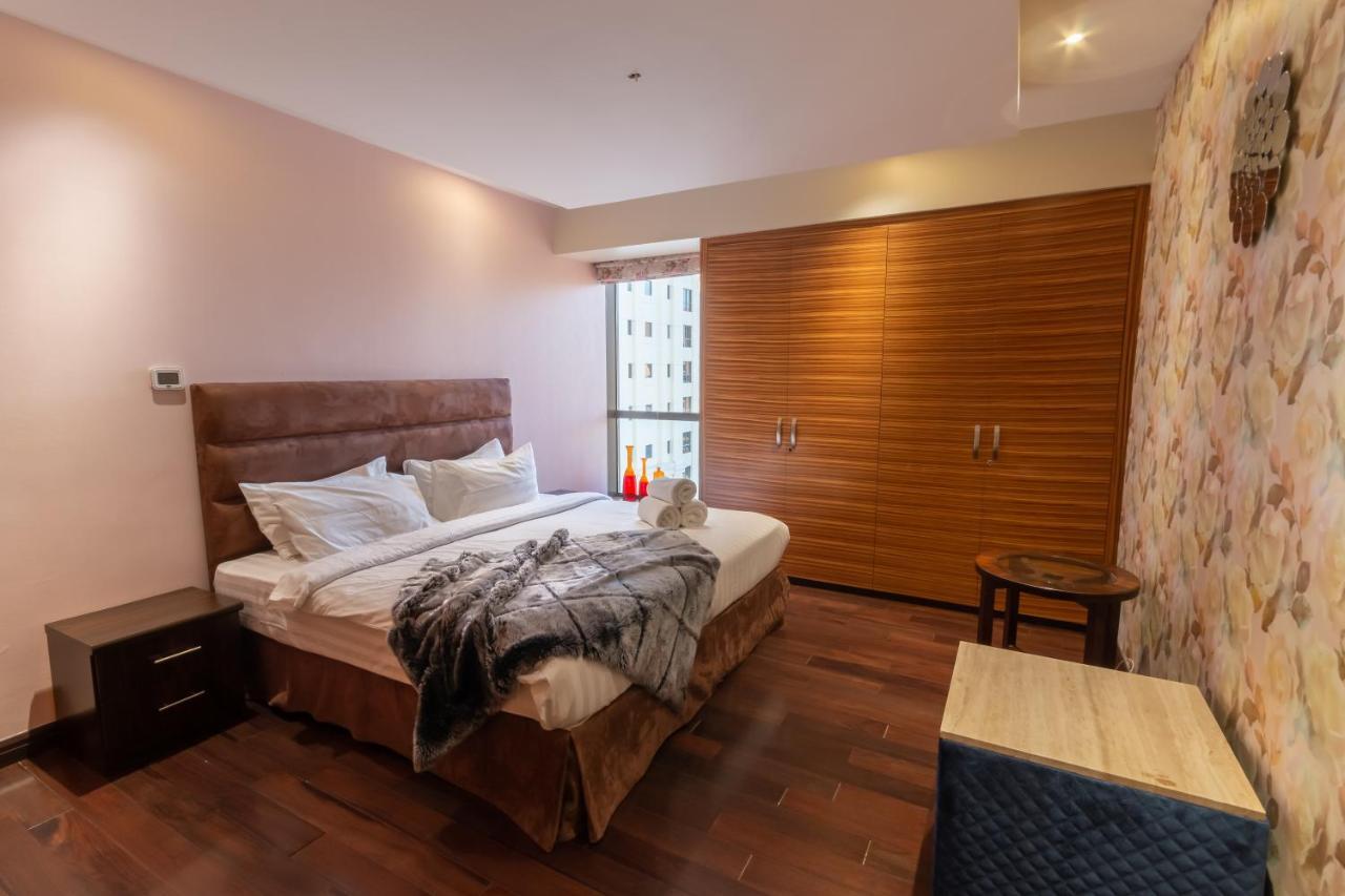 Elan Suites 5 Bedrooms Penthouse With Panoramic Sea Views * Dubai