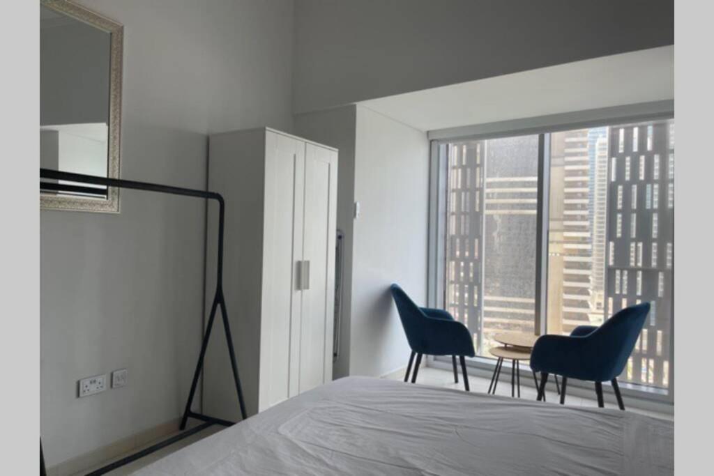Cayan Tower Luxury With Sea View Apartment Dubai
