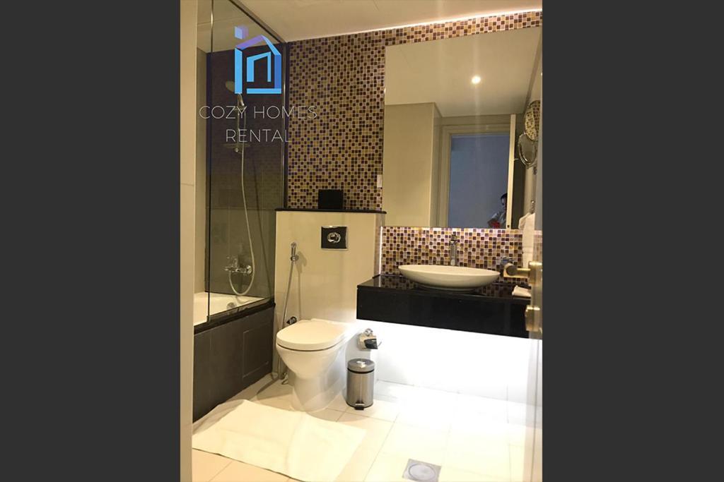 Downtown Dubai, Damac Maison Upper Crest Apartment Dubai