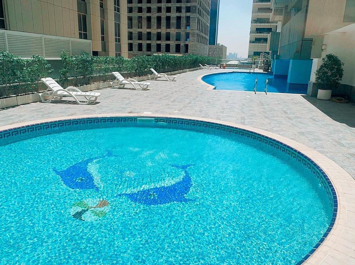 Apartment Two Continents Holiday Homes - Arabian Nights With Sea Views - Free Airport Pick-up Over 5 Nights Dubai