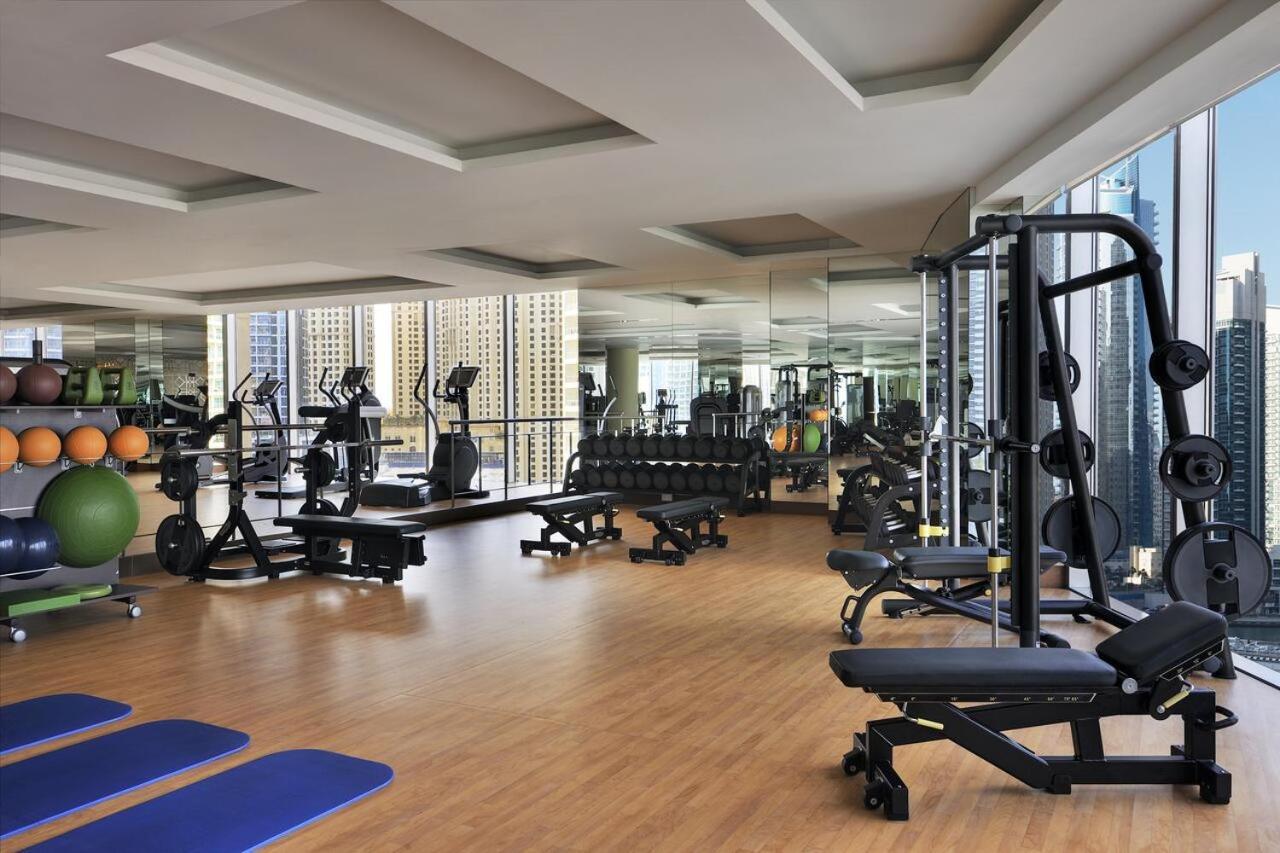 Dream Apartments- Premium 1br Connected To Marina Mall
