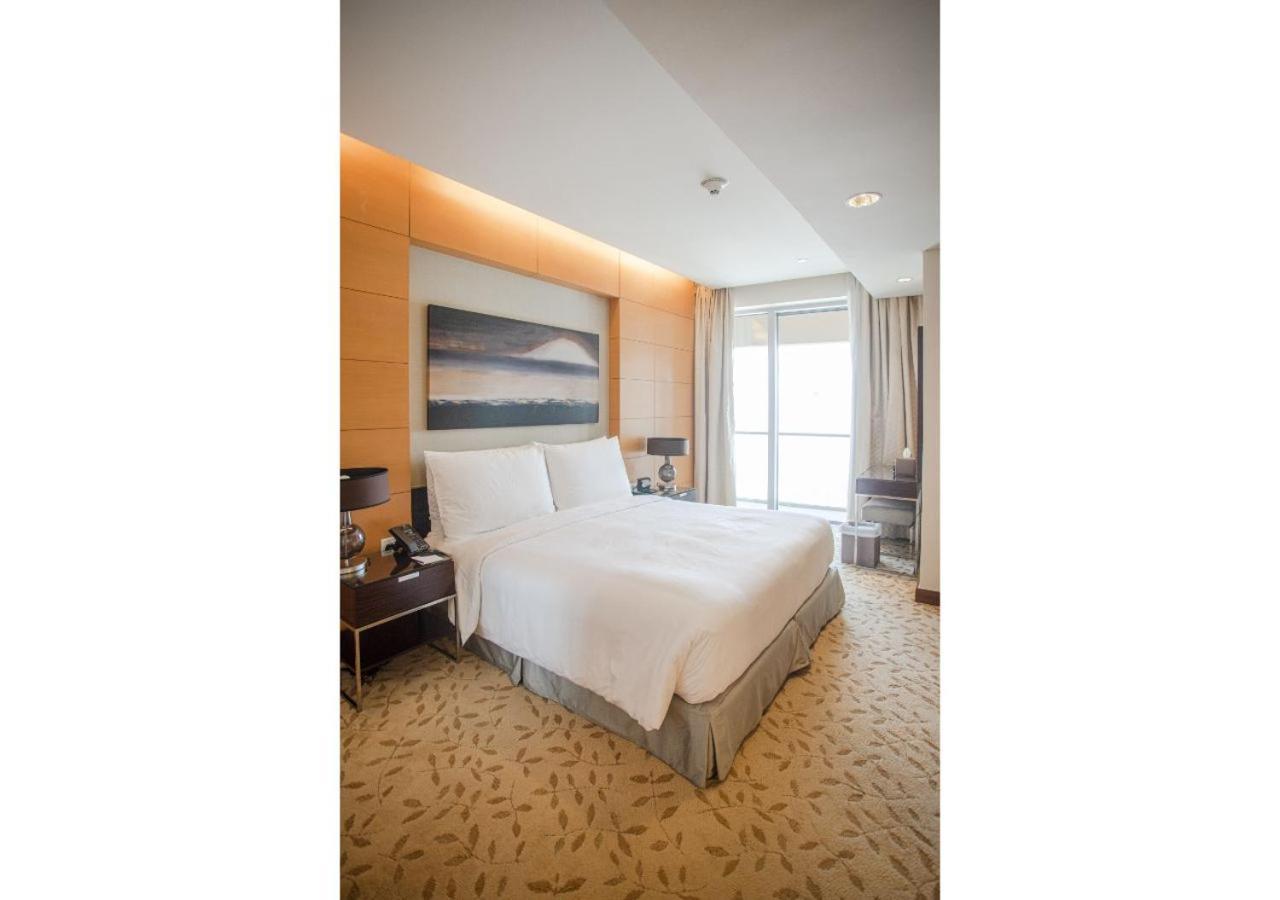 Apartment Mall Residences -luxury 1 Bedroom *