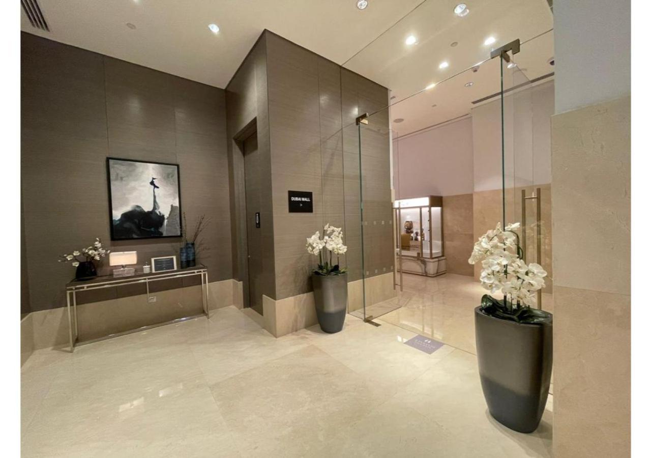 Mall Residences -luxury 1 Bedroom Dubai