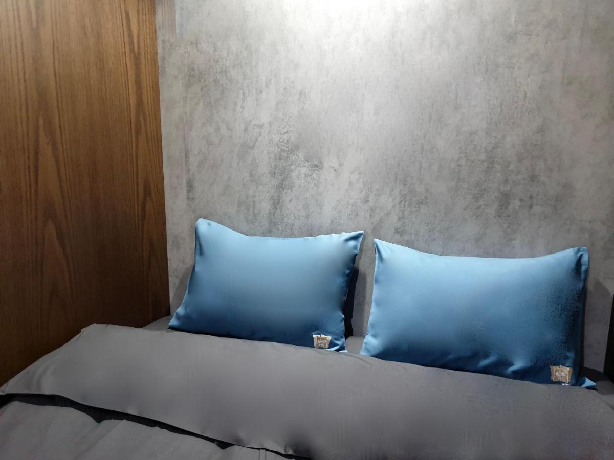 Sleep 'n Fly Sleep Lounge, D-gates Terminal 1 - Transit Only Dubai