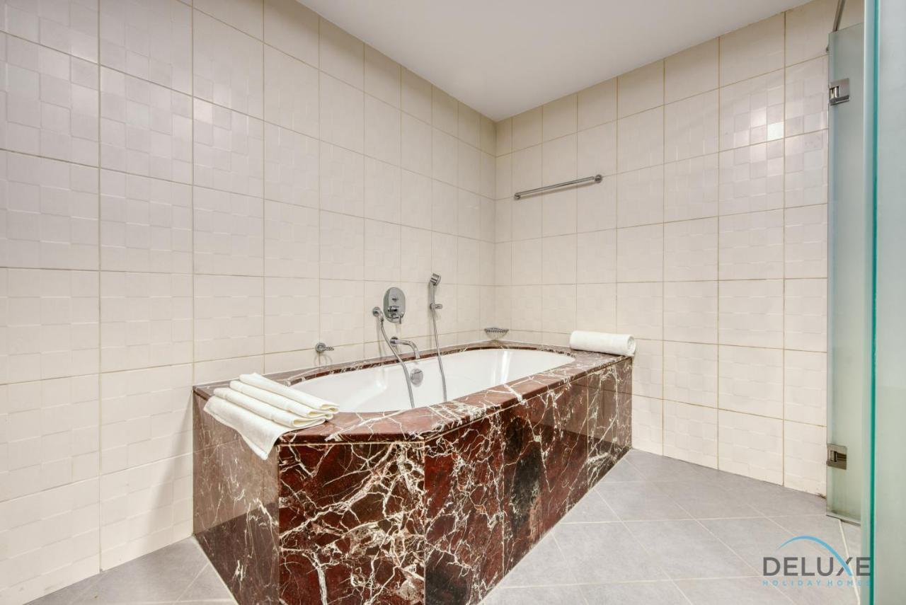 Apartment Outstanding 3br At Sadaf 7 Jbr By Deluxe Homes
