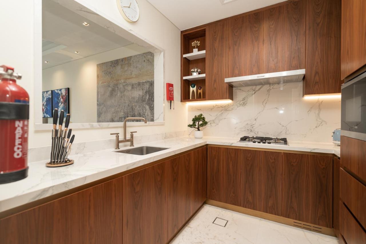 Rh- Rp Heights, Downtown, 1br Near Mall