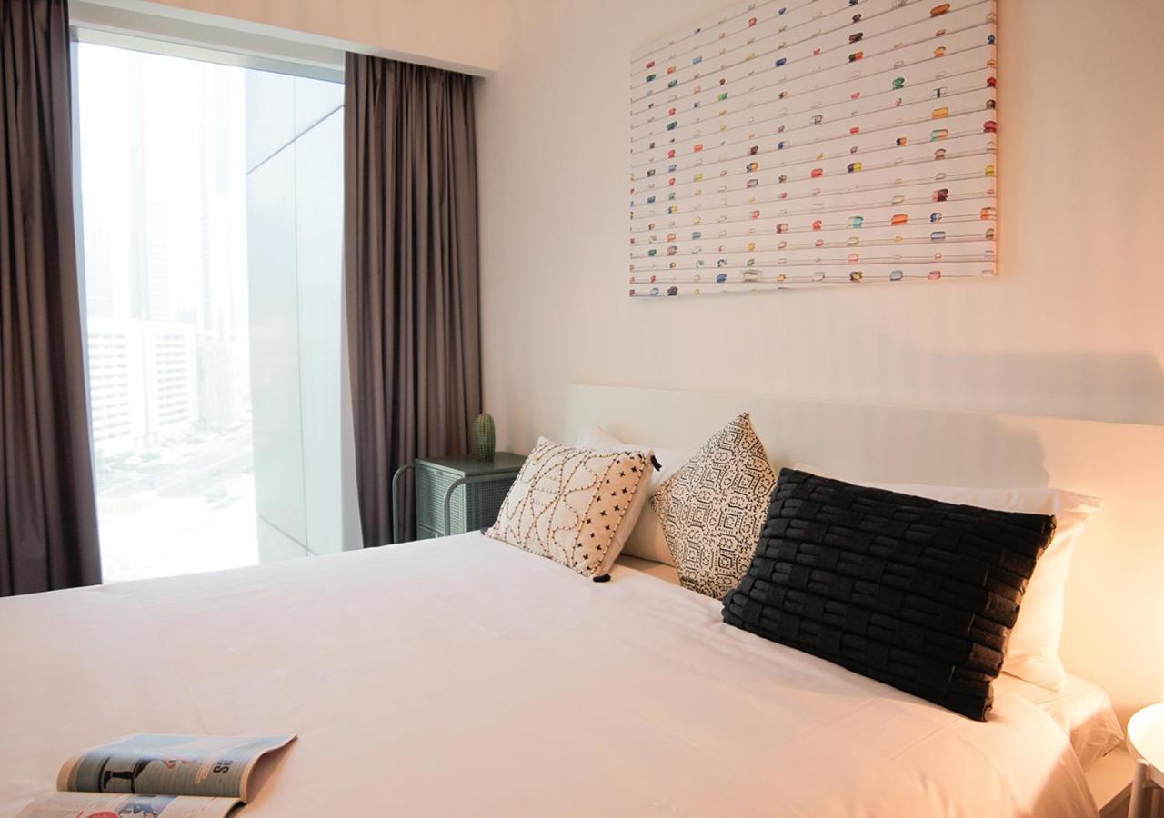 Nasma Luxury Stays - Central Park Tower Apartment Dubai