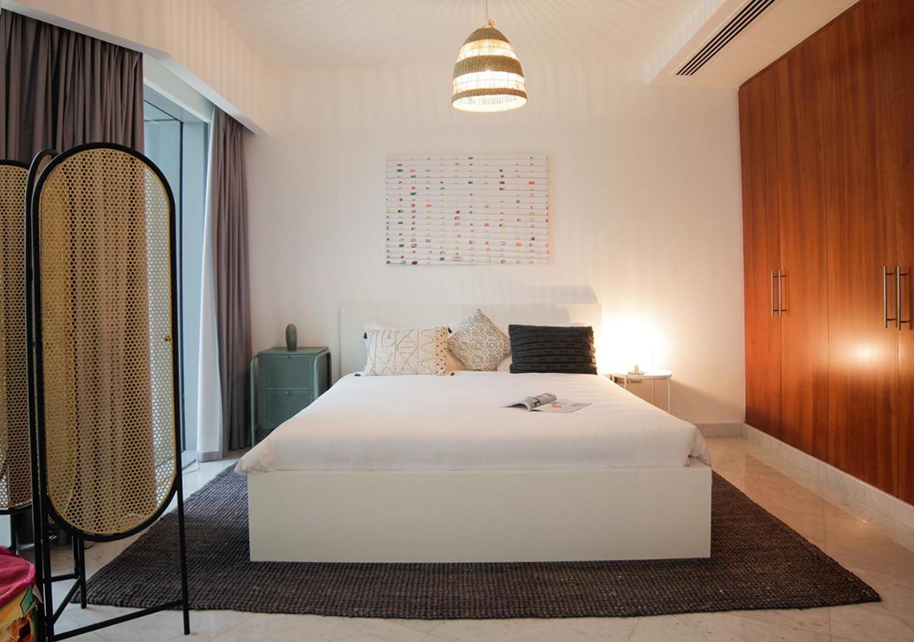 Nasma Luxury Stays - Central Park Tower Apartment *