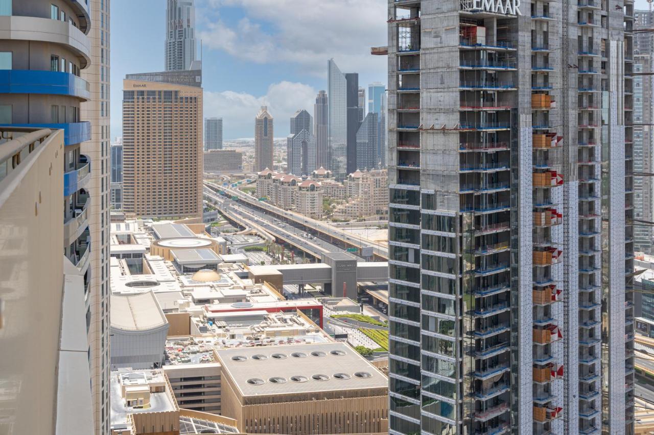Apartment Rh- Rp Heights, Downtown, 1br Near Mall Dubai