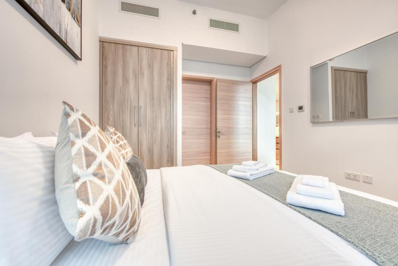 Sol Living - Iris Amber Apartment *