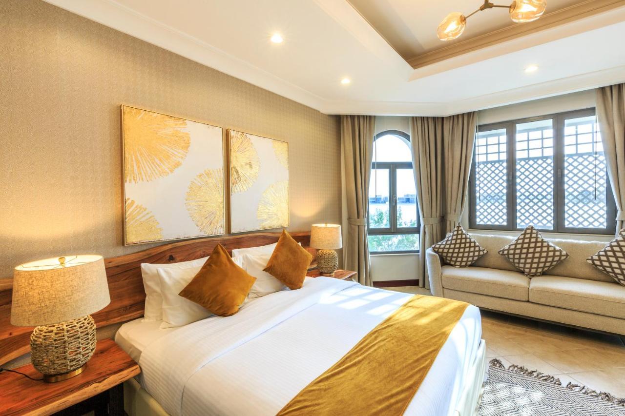 The S - Stunning 5 Bedrooms At The Palm Jumeirah With Private Beach And Pool Dubai