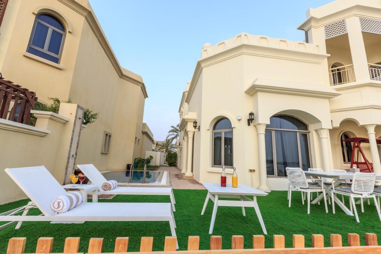 The S - Stunning 5 Bedrooms At The Palm Jumeirah With Private Beach And Pool *
