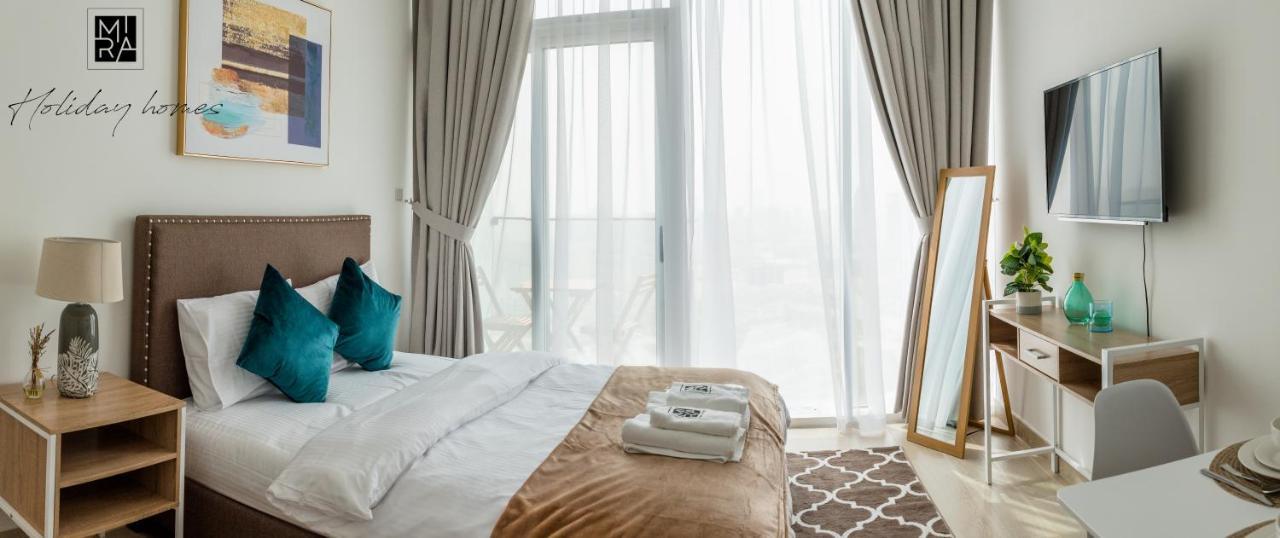 Apartment Mira Holiday Homes - Modern Studio In Bloom Towers Dubai