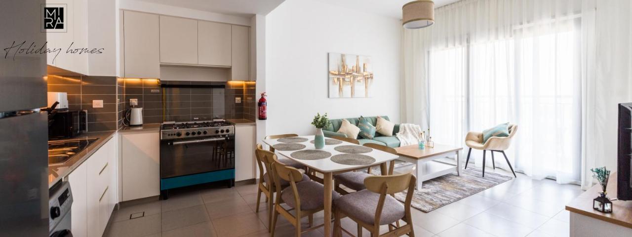 Mira Homes - 2 Bedroom Hayat Boulevard In Townsquare - Great Family Activities *