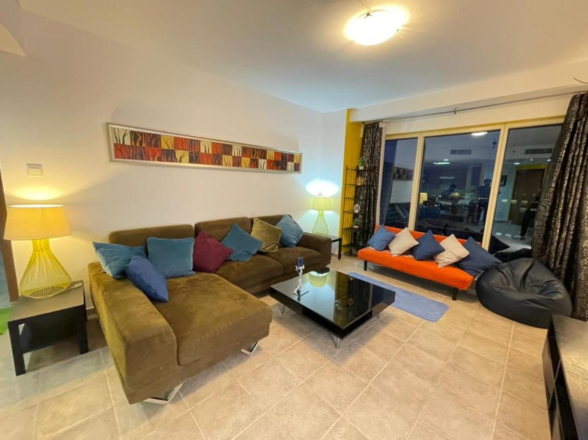 Travelers Backpackers Hostel Dubai