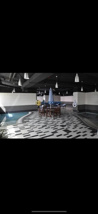 Bright Luxury 2br Aprt Marina With Balcony