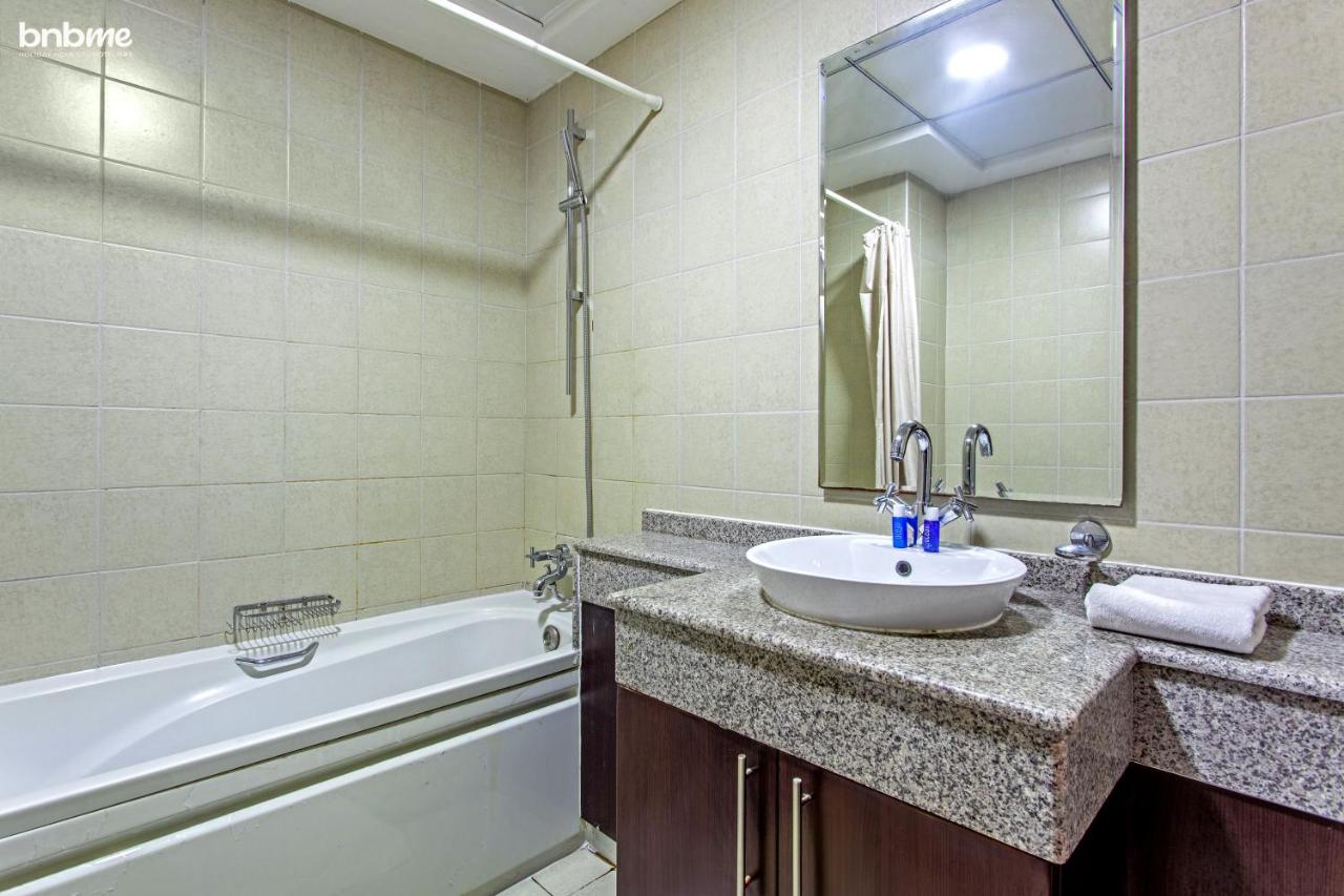 Bnbmehomes - Luxury Sky Scraper In The Heart Of Marina Rare Find - 2201 * Dubai