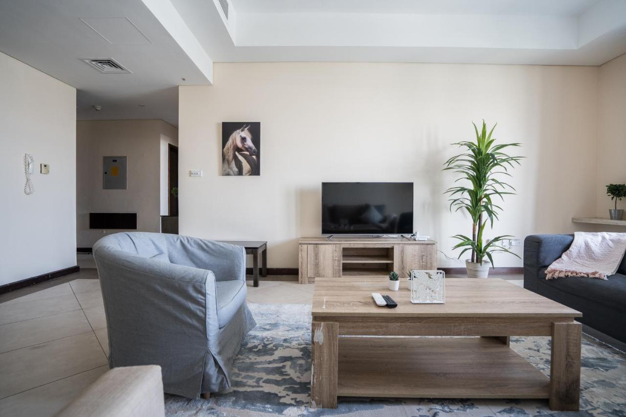 Higuests - Incredible Views In Deira 5-min To Airport *