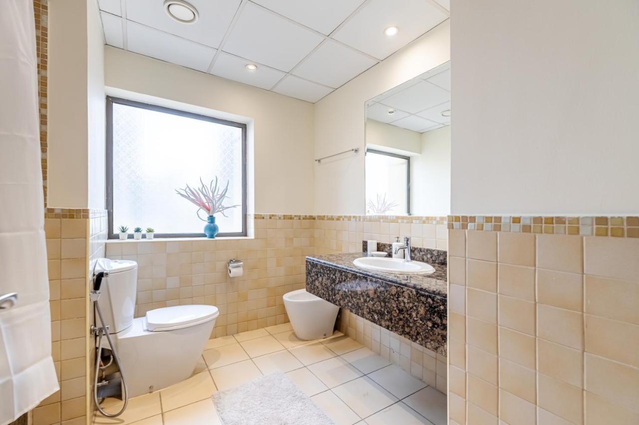 Spacious 1br Next To Jbr Cinema Rimal B3 - Nox Homes Apartment *