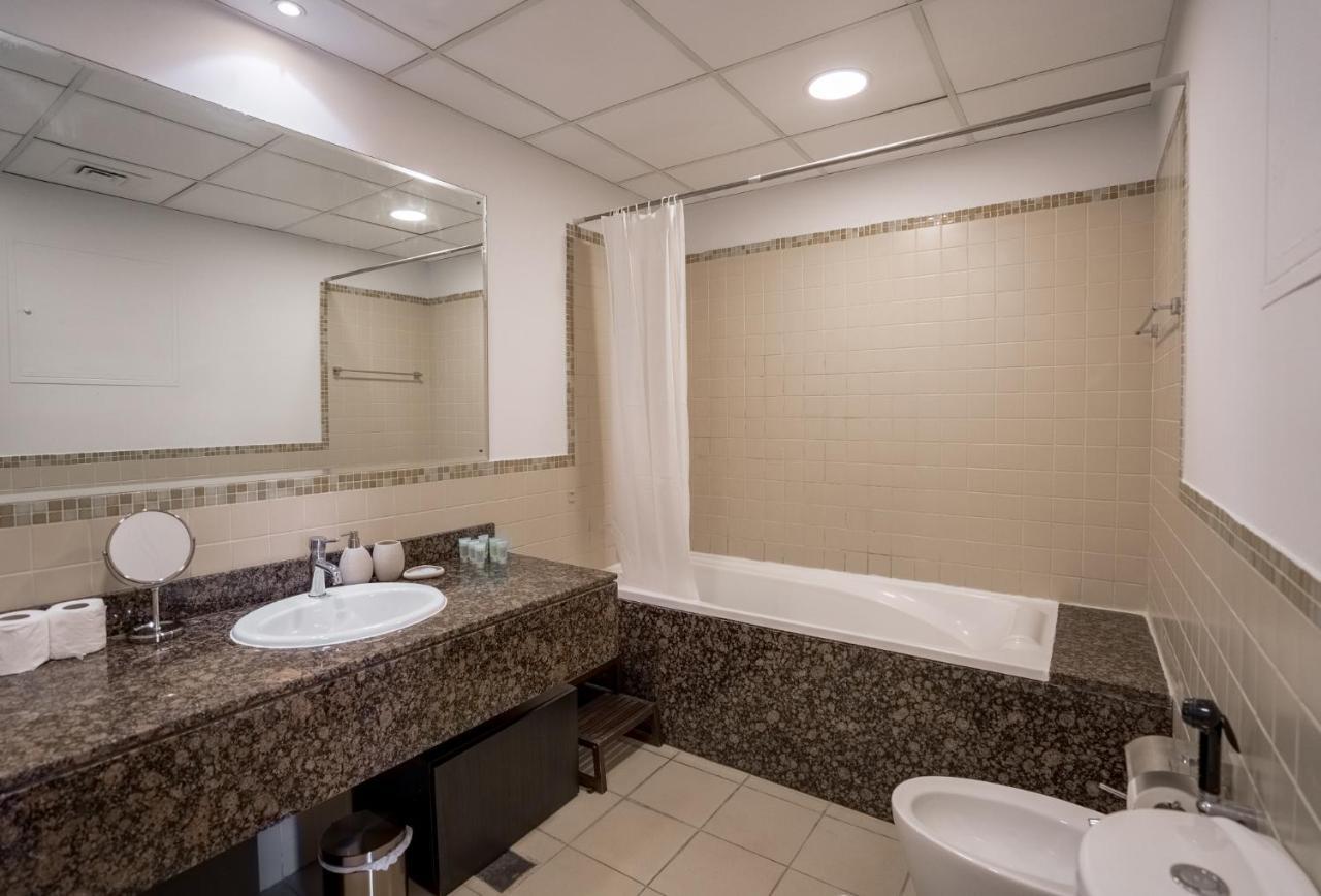 Higuests - Artistic Waterfront Apt, Perfect For Lovers Apartment Dubai