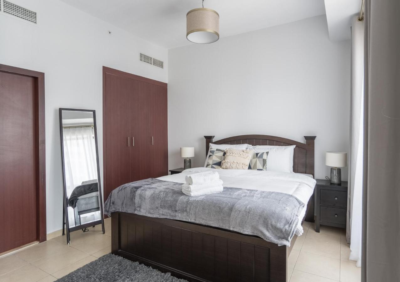 Higuests - Artistic Waterfront Apt, Perfect For Lovers Apartment *