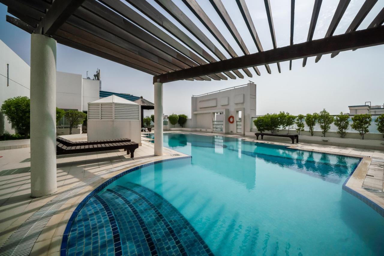 Higuests - Incredible Views In Deira 5-min To Airport Apartment