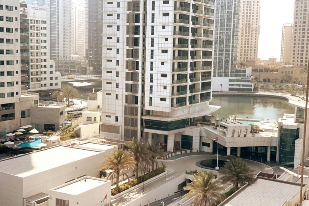 Luxury Studio In Marina -home Away From Home! Apartment Dubai