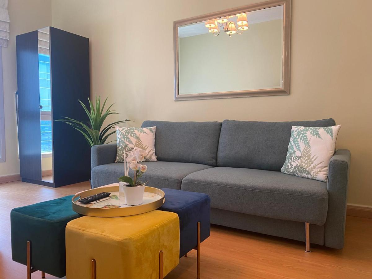 Luxury Studio In Marina -home Away From Home!
