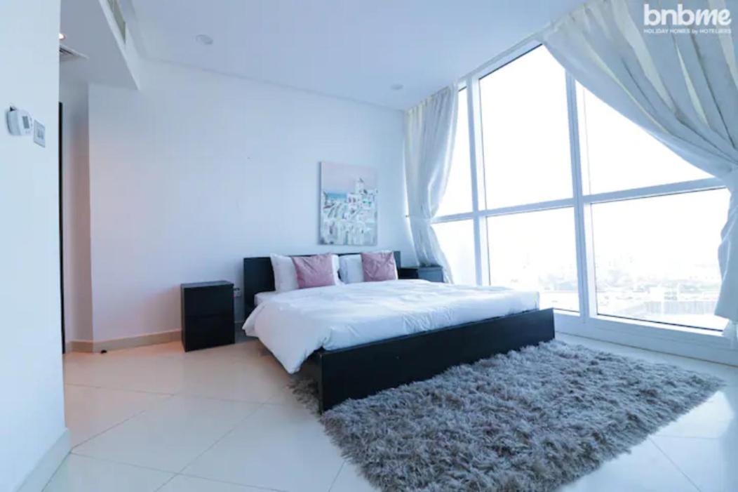 Bnbmehomes - Designer 3b - Sea Views - Marina Apartment Dubai