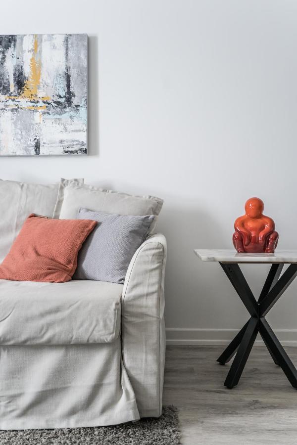 Higuests - Cloudy Apt, 10-min Walk To Harbor *