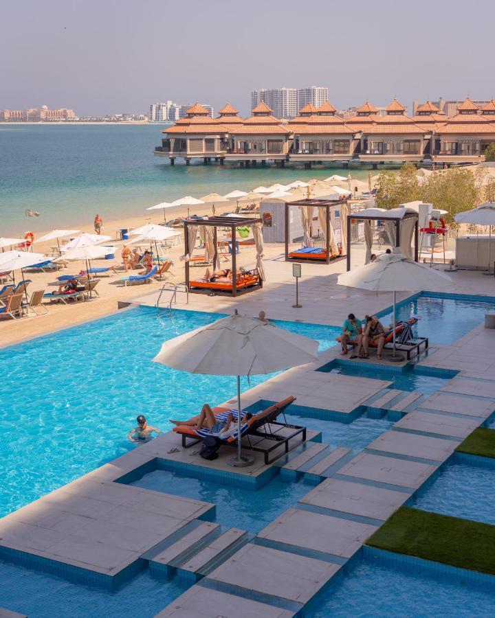 Royal And The Palm Resort