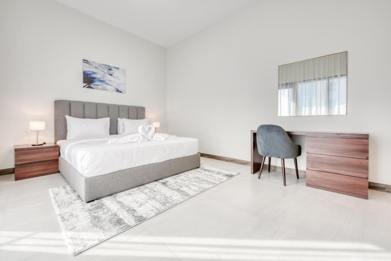 Sol Living - Sol Bay *