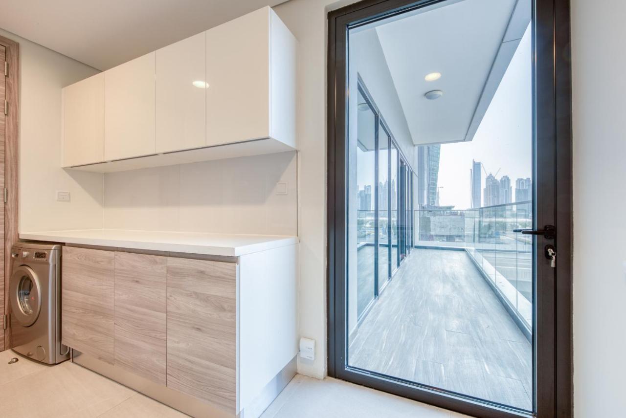 Sol Living - Sol Bay Apartment