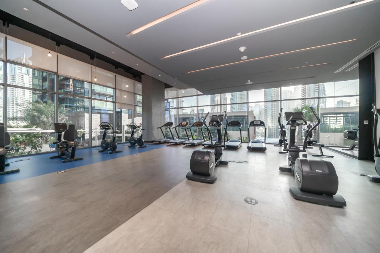 Luton - Marina View At Jumeirah Living * Dubai