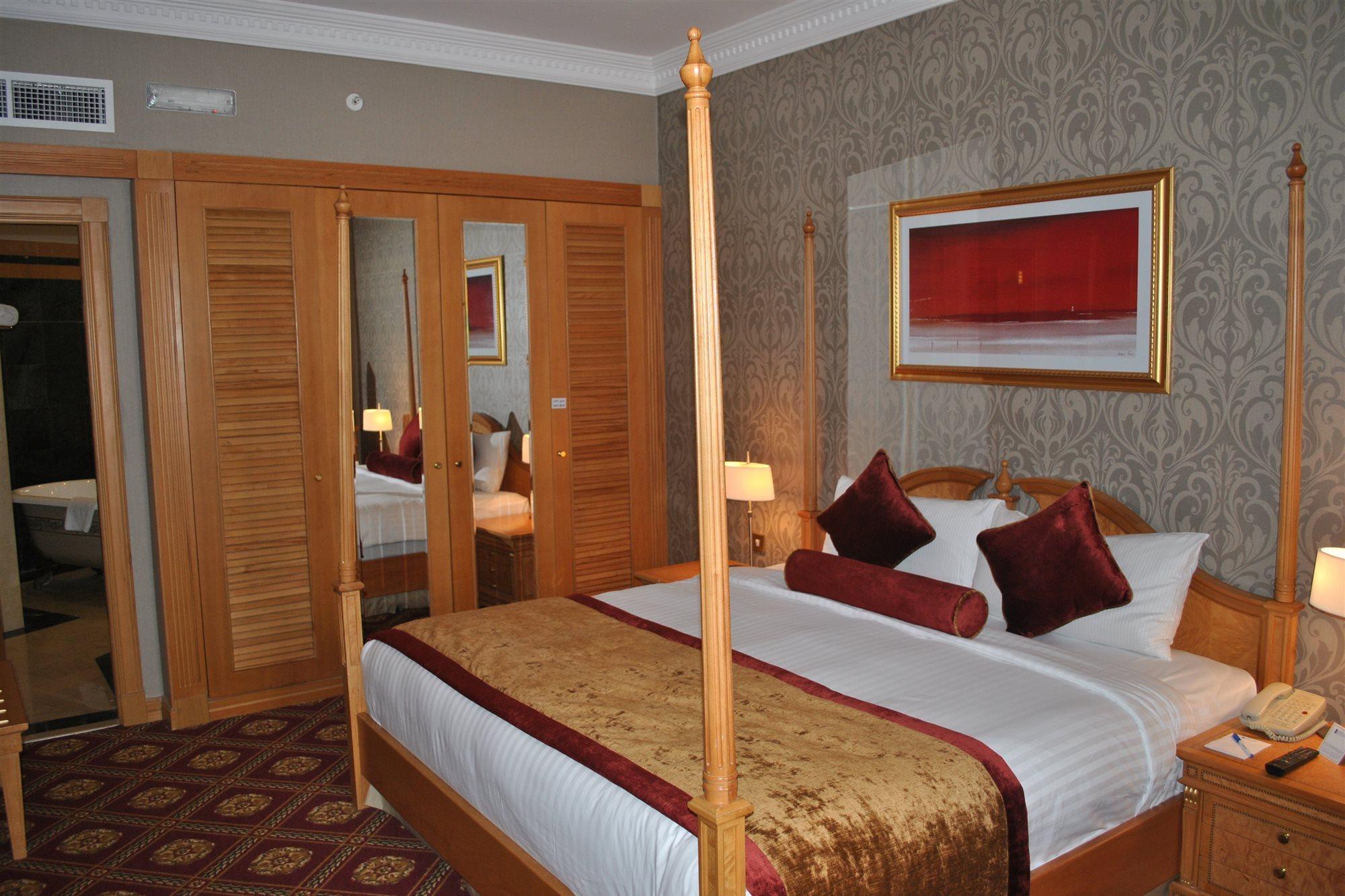 Chelsea Plaza Hotel 3*