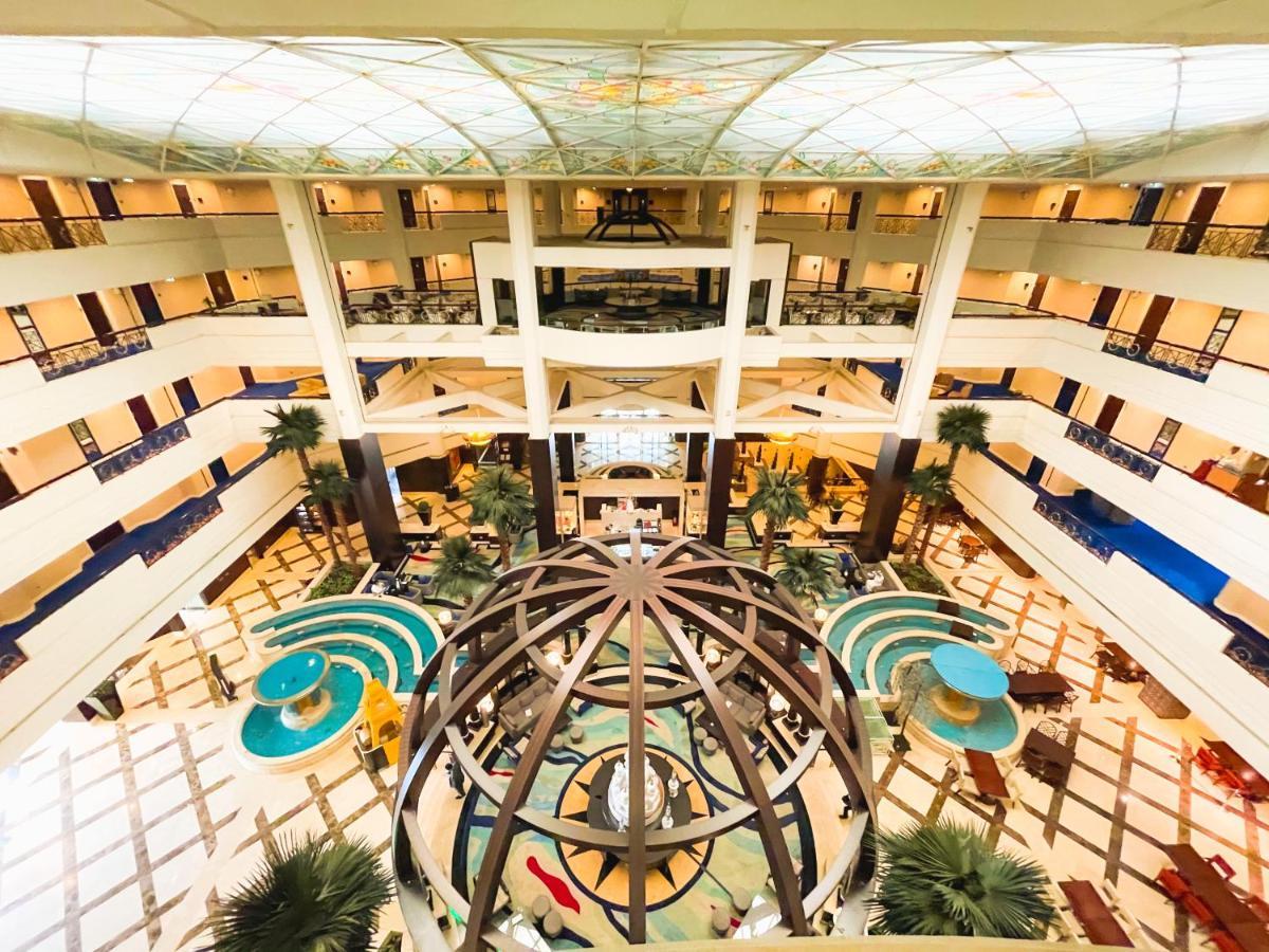 Hotel Moevenpick Grand Al Bustan Dubai