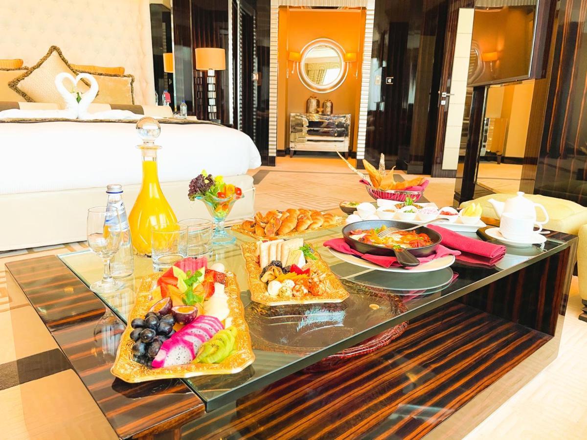 Moevenpick Grand Al Bustan