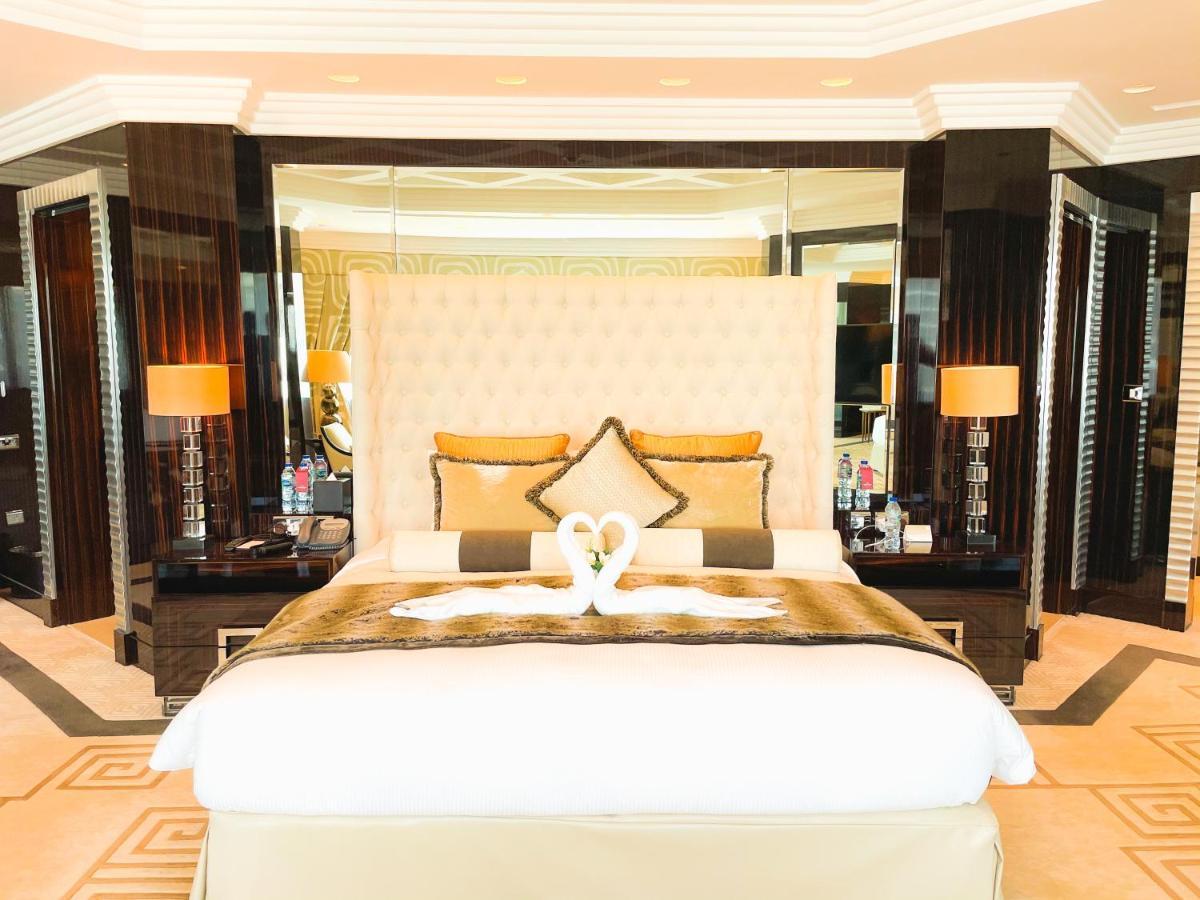 Moevenpick Grand Al Bustan Hotel