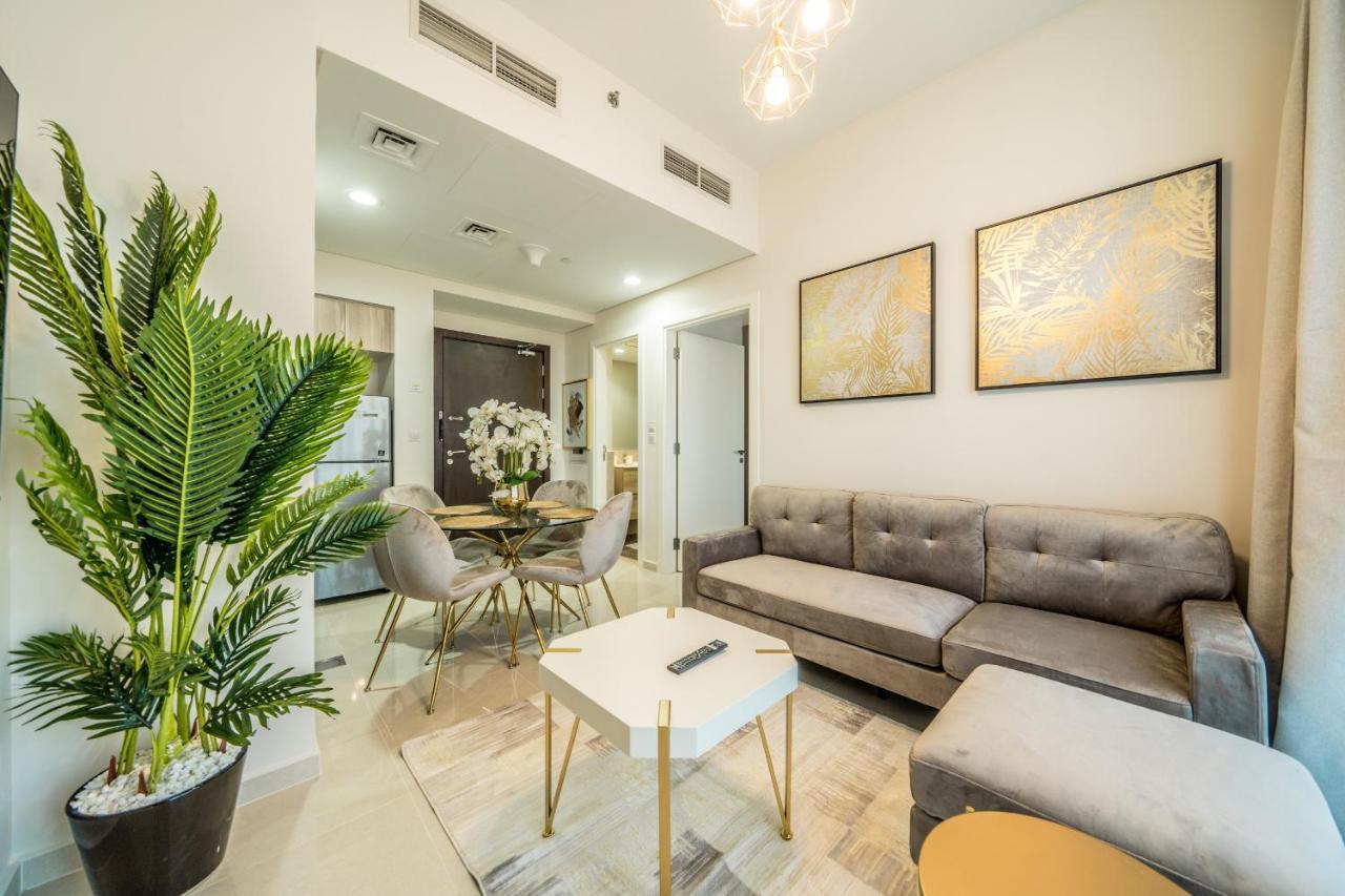 Primestay - Golf Vita In Damac Hills Apartment Dubai