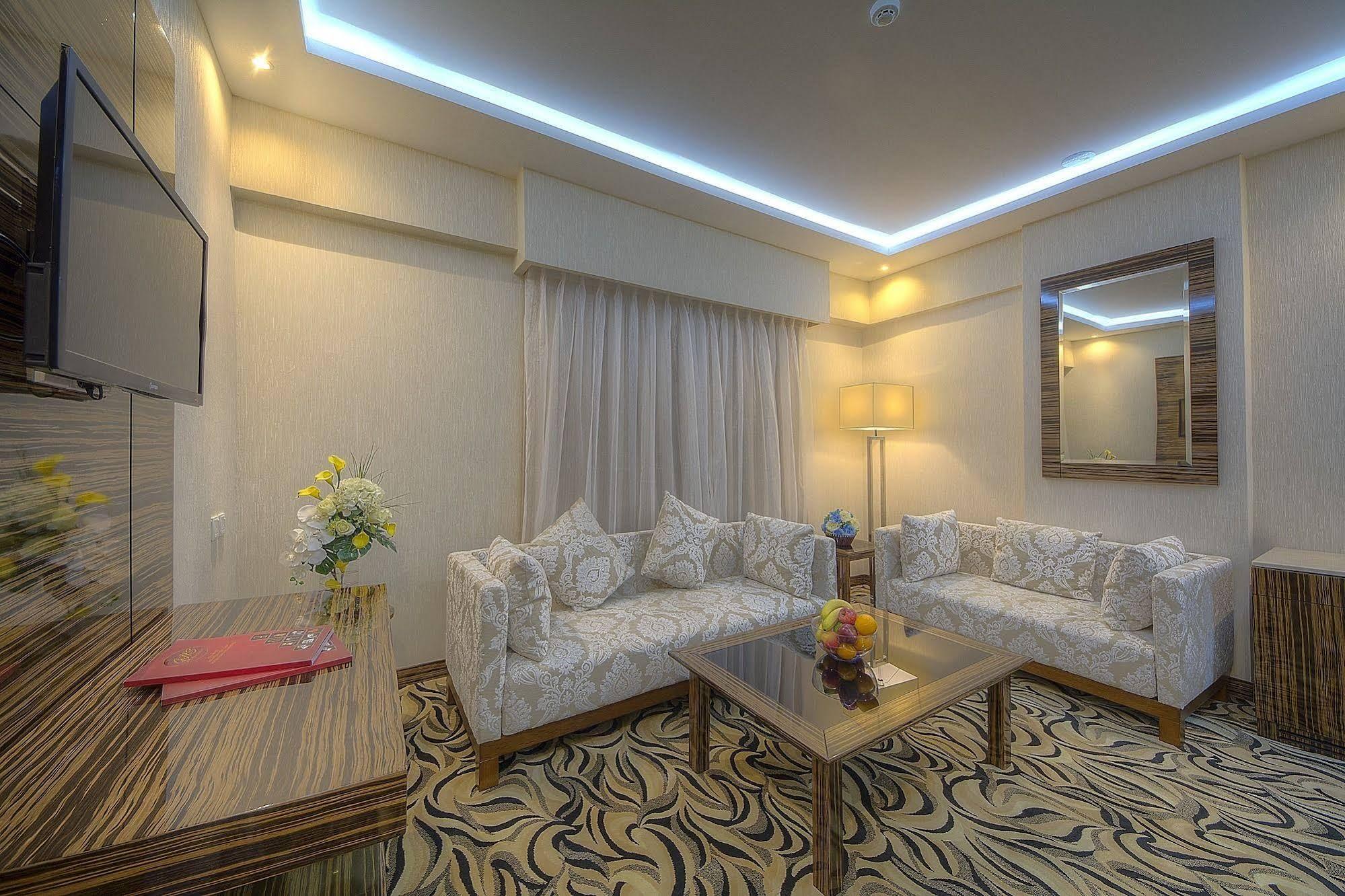 Hotel Orchid Vue