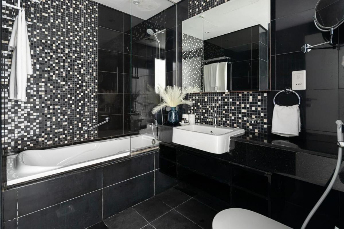 Apartment Frank Porter - Damac Voleo *