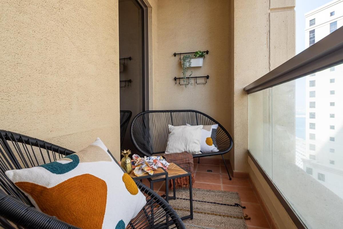 Frank Porter - Rimal 1 Apartment Dubai