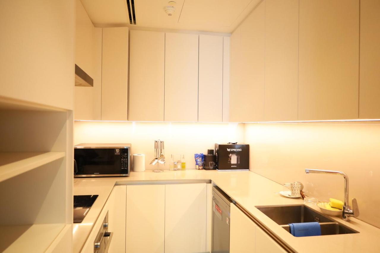 2 Bed The Beach By Address Residential * Dubai