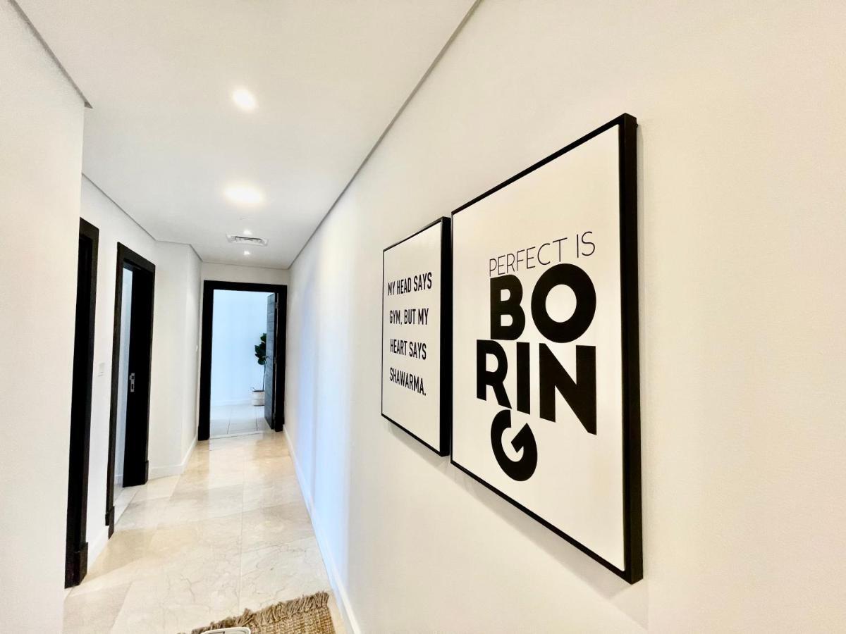 Stunning Marina View With Balcony - Airbetter Apartment