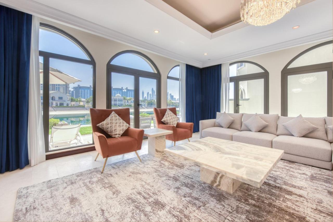 Villa Sol Living - Exquisite 5br Garden W/pool & Beach In Palm Dubai