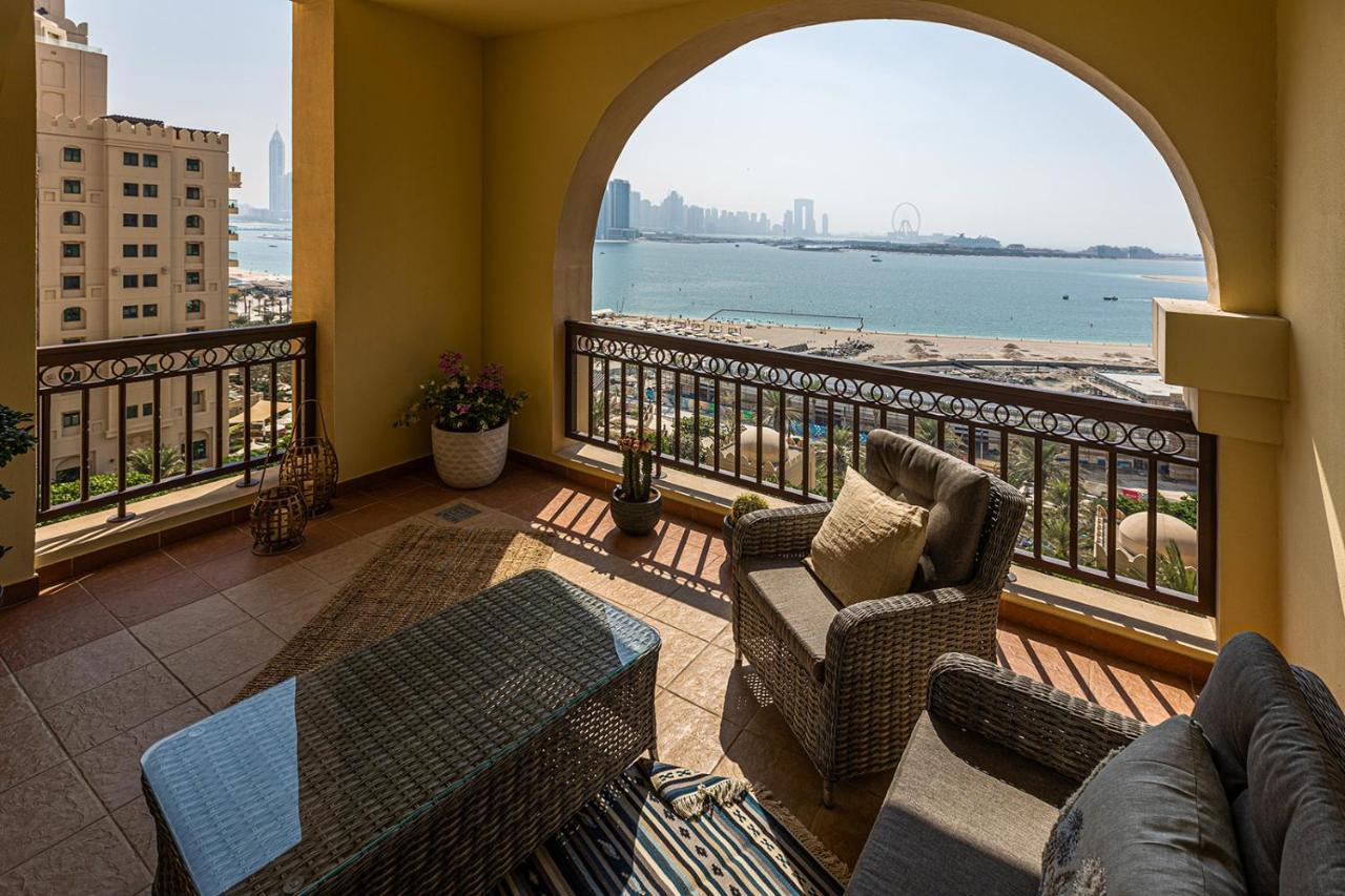 Fairmont The Palm, Free Access To And Pools Dubai