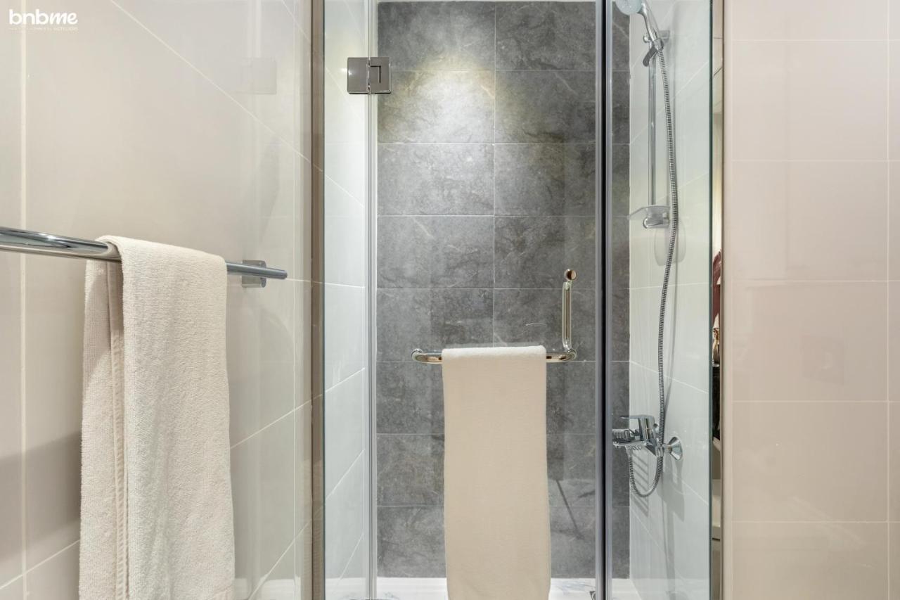 Bnbmehomes - Luxury 2b Apt - Al Habtoor - Amna Tower - 5044 Apartment