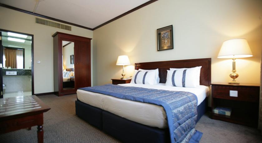 Rolla -former J5 Bur Hotel 3*